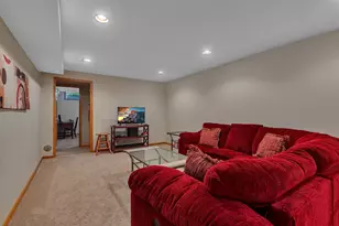 1904 Red Fox Rd, Saint Cloud, MN 56301 - Photo 25