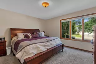 1904 Red Fox Rd, Saint Cloud, MN 56301 - Photo 17