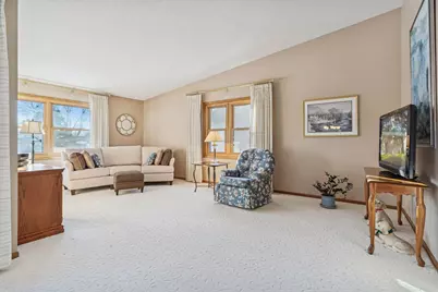 14355 Embry Path, Apple Valley, MN 55124 - Photo 5