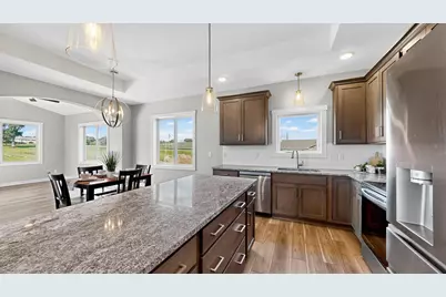 106 Fairway Street, Zumbrota, MN 55992 - Photo 11