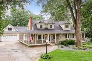 3072 Fairview Ave N, Roseville, MN 55113 - Photo 1