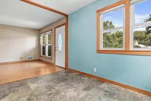 5527 Fremont Ave N, Brooklyn Center, MN 55430 - Photo 9