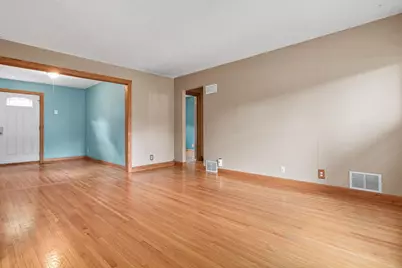 5527 Fremont Avenue N, Brooklyn Center, MN 55430 - Photo 5