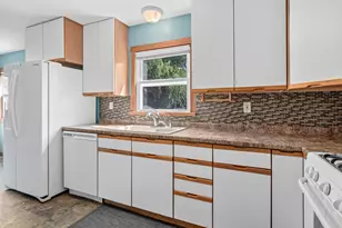 5527 Fremont Ave N, Brooklyn Center, MN 55430 - Photo 15