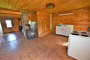 17195 350th St, Wannaska, MN 56761 - Photo 7