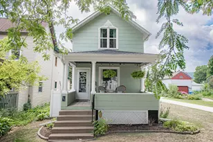 561 W Broadway St, Winona, MN 55987 - Photo 1