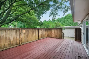 559 21st St NE, Rochester, MN 55906 - Photo 5