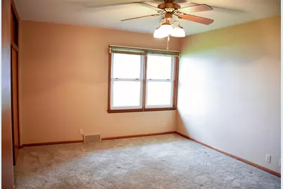 1206 S Shore Drive, Worthington, MN 56187 - Photo 25