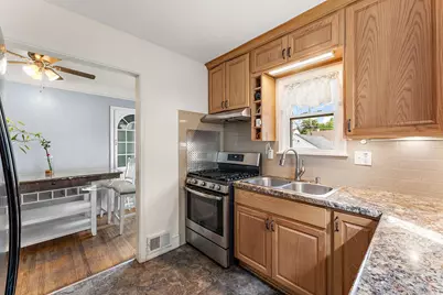 1729 Sherwood Avenue, Saint Paul, MN 55106 - Photo 15