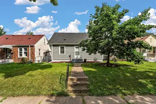 1729 Sherwood Ave, Saint Paul, MN 55106 - Photo 3