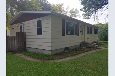 719 Kendall Avenue S, Thief River Falls, MN 56701 - Photo 1