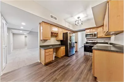 3412 Oak Ridge Road #108, Minnetonka, MN 55305 - Photo 5