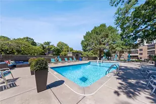 3412 Oak Ridge Rd, Minnetonka, MN 55305 - Photo 11