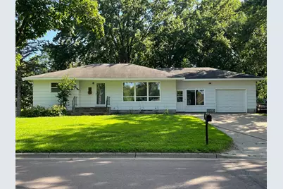 520 E 5th Street, Litchfield, MN 55355 - Photo 1