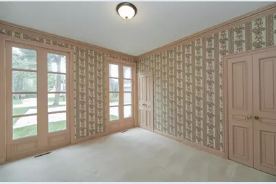 910 Folwell Drive SW, Rochester, MN 55902 - Photo 37