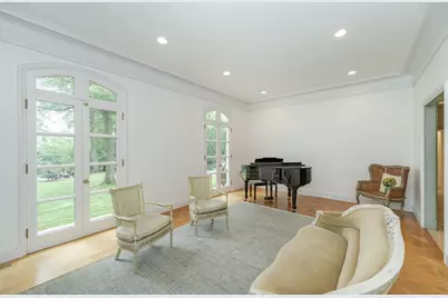 910 Folwell Drive SW, Rochester, MN 55902 - Photo 11