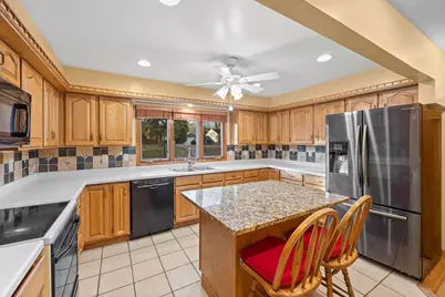 5230 Pennsylvania Avenue N, New Hope, MN 55428 - Photo 5