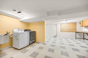 5230 Pennsylvania Ave N, New Hope, MN 55428 - Photo 17