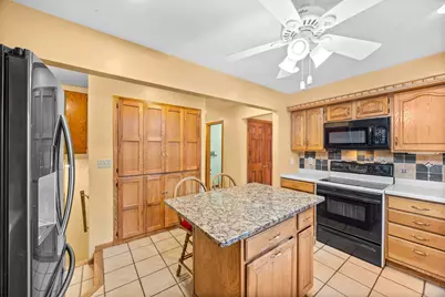 5230 Pennsylvania Avenue N, New Hope, MN 55428 - Photo 9