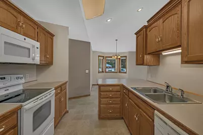 224 Harmon Lane, Litchfield, MN 55355 - Photo 3