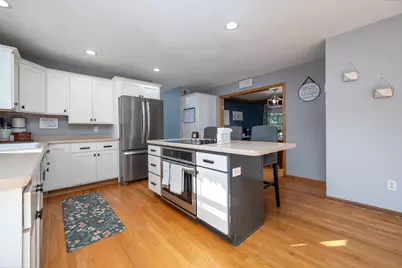 205 Evergreen Drive E, Cannon Falls, MN 55009 - Photo 7