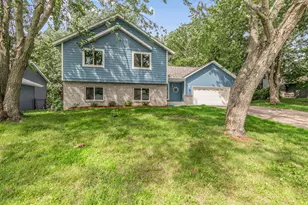 1107 10th Ave N, Sauk Rapids, MN 56379 - Photo 1