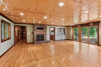 2245 Cottonwood Lake Drive, Windom, MN 56101 - Photo 7