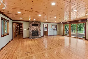 2245 Cottonwood Lake Dr, Windom, MN 56101 - Photo 7