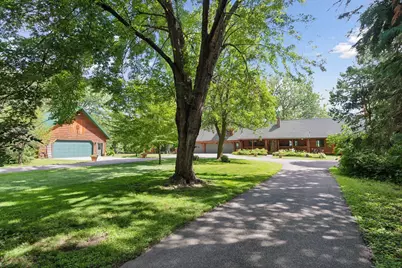 2245 Cottonwood Lake Drive, Windom, MN 56101 - Photo 3