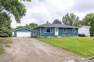 707 9th Ave SE, Barnesville, MN 56514 - Photo 1