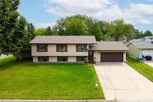 2205 4th Ave SE, Owatonna, MN 55060 - Photo 1