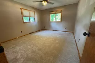 1100 5th St NW, Austin, MN 55912 - Photo 11