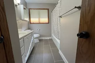 1100 5th St NW, Austin, MN 55912 - Photo 13