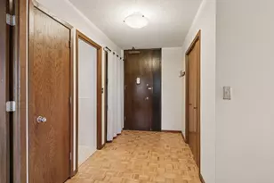 410 Groveland Ave, Minneapolis, MN 55403 - Photo 17