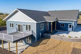 23569 Highland Trail, Fergus Falls, MN 56537 - Photo 5