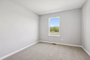 23185 Creekview Ct, Rogers, MN 55374 - Photo 31