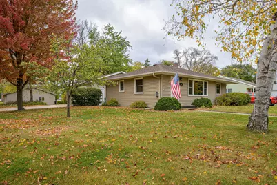 426 S Litchfield Avenue, Litchfield, MN 55355 - Photo 1