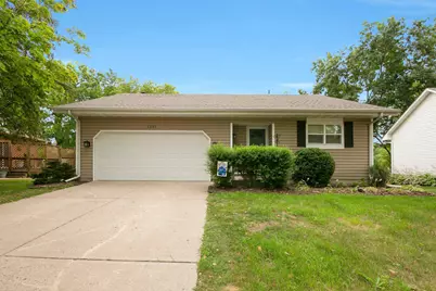 6281 Whispering Oaks Drive, Eden Prairie, MN 55346 - Photo 1