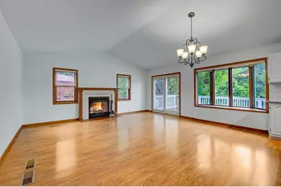 6281 Whispering Oaks Drive, Eden Prairie, MN 55346 - Photo 9