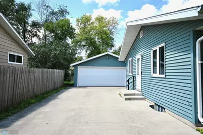 1121 15 1/2 Street N, Moorhead, MN 56560 - Photo 5
