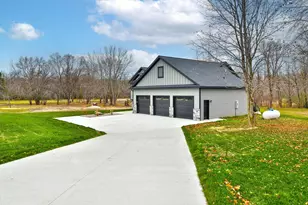 1218 Hwy Street N, Dodge Center, MN 55927 - Photo 5