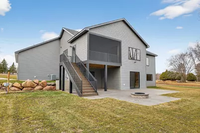 1218 Highway Street N, Dodge Center, MN 55927 - Photo 7