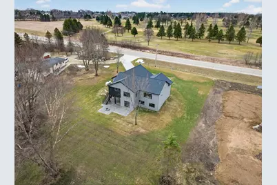 1218 Highway Street N, Dodge Center, MN 55927 - Photo 9