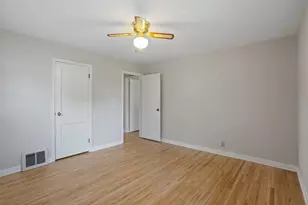 5757 23rd Ave S, Minneapolis, MN 55417 - Photo 13