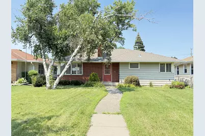 771 Nevada Avenue E, Saint Paul, MN 55106 - Photo 1