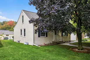 2650 Zenith Ave N, Robbinsdale, MN 55422 - Photo 1