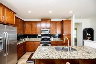 21023 Itami Trail, Lakeville, MN 55044 - Photo 15