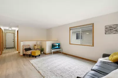 613 W 6th Street, Monticello, MN 55362 - Photo 3