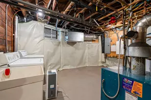 884 Lincoln Ave, Saint Paul, MN 55105 - Photo 51