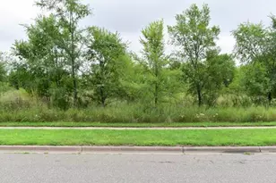 1406 23rd St SE, Saint Cloud, MN 56304 - Photo 1